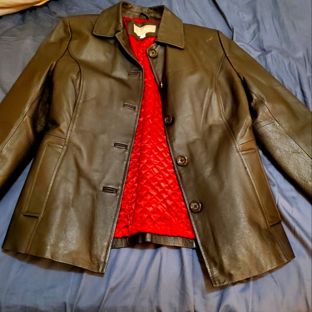 Woman small Black Leather jacket, slightly oversized